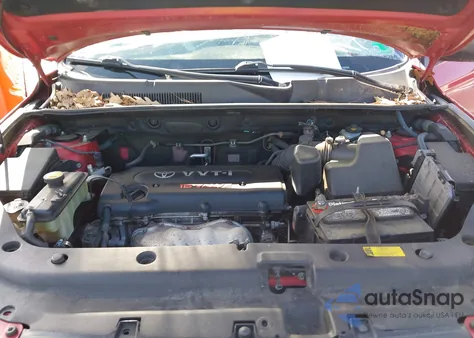 2006 Toyota Rav4 from USA, damaged, VIN JTMBD33V965040398